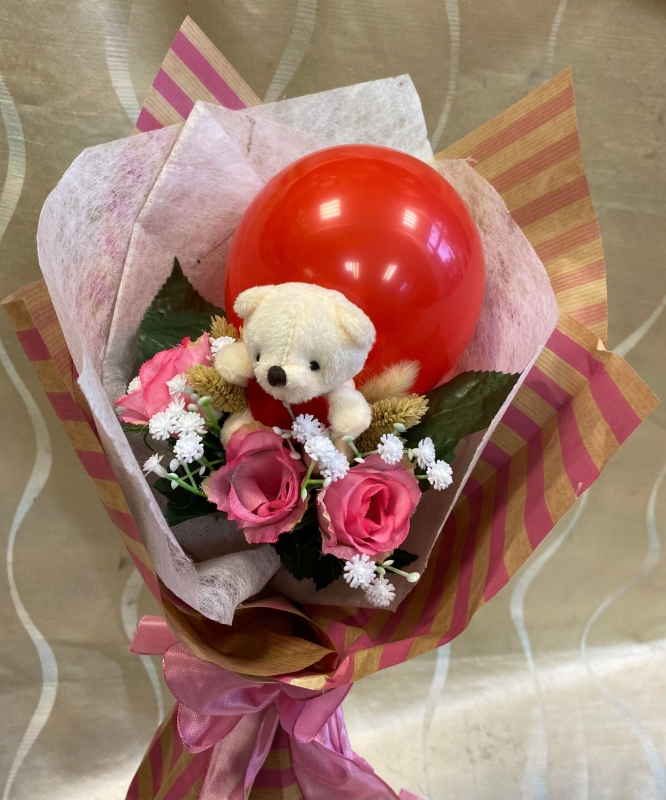 Country Mix Balloon Bear Bouquet