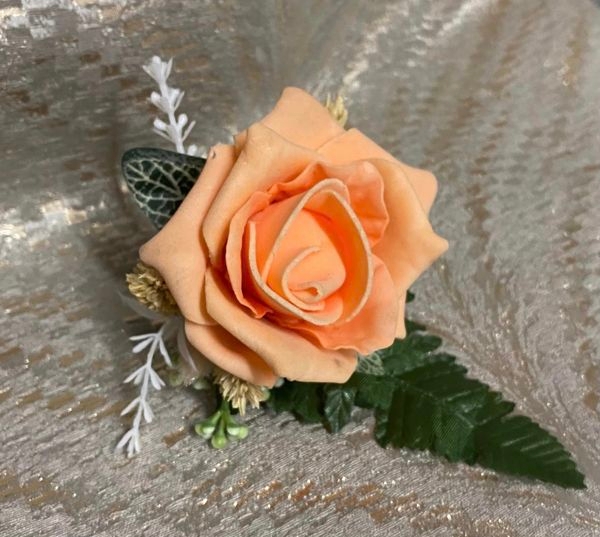 Peach Foam Rose